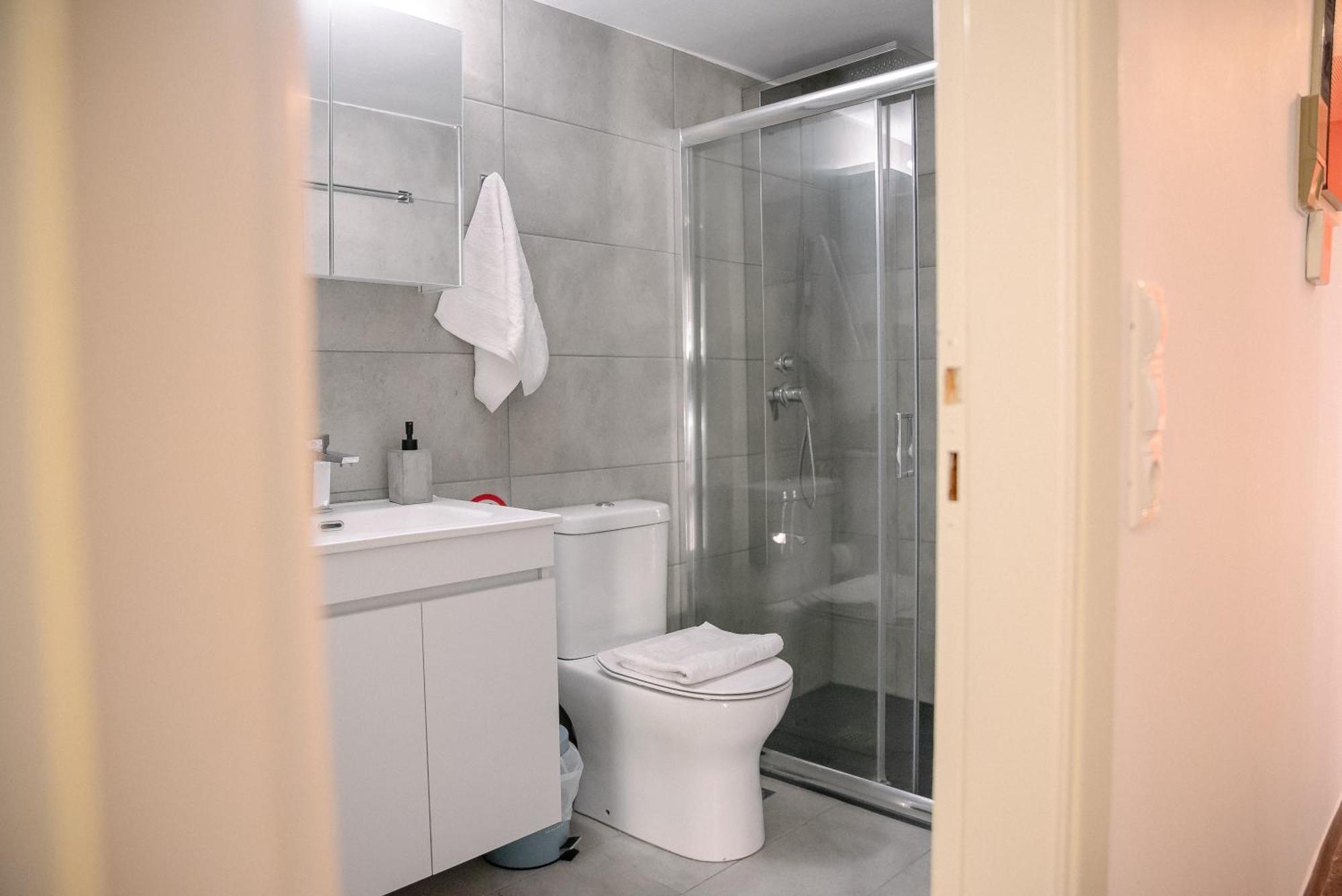 3Cs Athens Ampelokipoi Comfy Flat Ft Patio Airport Direct Day N Night Διαμέρισμα Εξωτερικό φωτογραφία